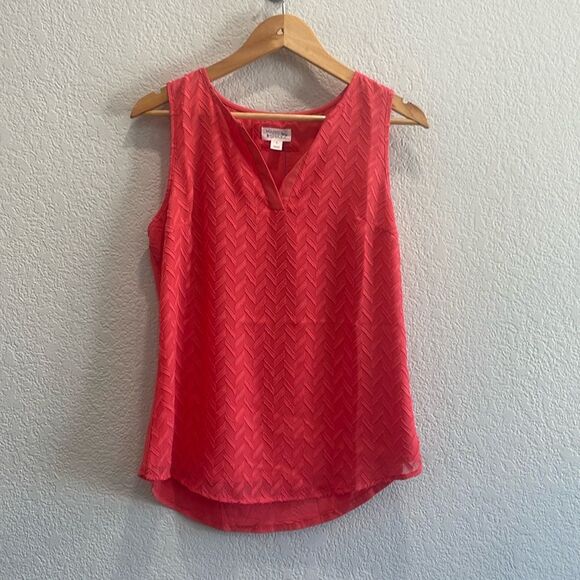 Market & Spruce Ezide Pink Chevron Texture Pattern V Neck Tank Top Size Small - Picture 2 of 8